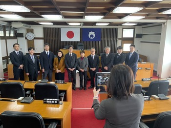 20240208-sukagawasigikai-gyouseisisatu1