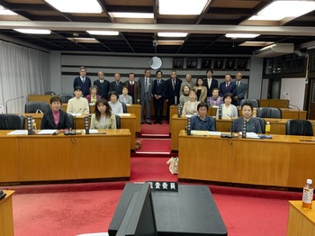 20231109-jyoseiri-da--to-giin-tono-kafedogikai6