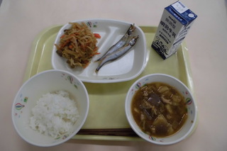 給食（12月13日）