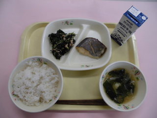 給食写真（5月9日）