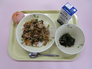 給食写真（8月27日）