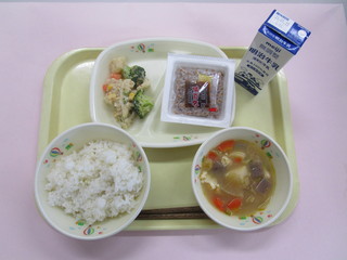 給食写真（3月11日）