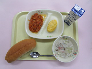 給食写真（3月8日）