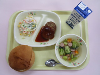 給食用写真(8月30日)