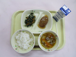 給食写真（4月12日）