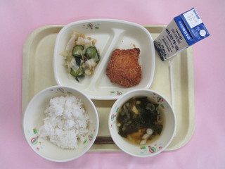 給食写真（4月23日）