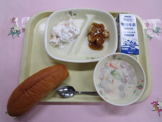 給食写真（3月3日）