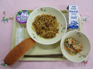 給食写真（8月27日）