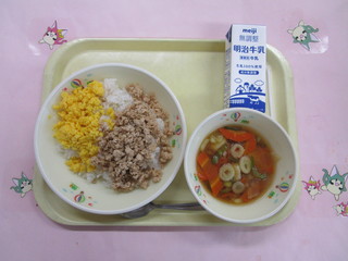 給食写真（10月23日）