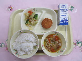 給食写真（10月27日）