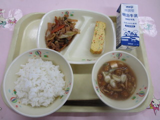 給食写真（4月10日）