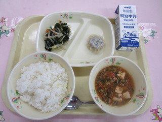 給食写真（5月18日）